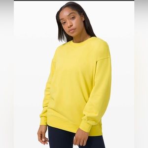 Lululemon Perfectly Oversized Crew
Yellow Serpentine